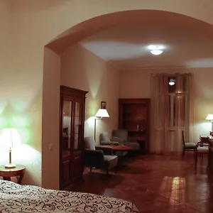 Central Apartments Lviv Apartment